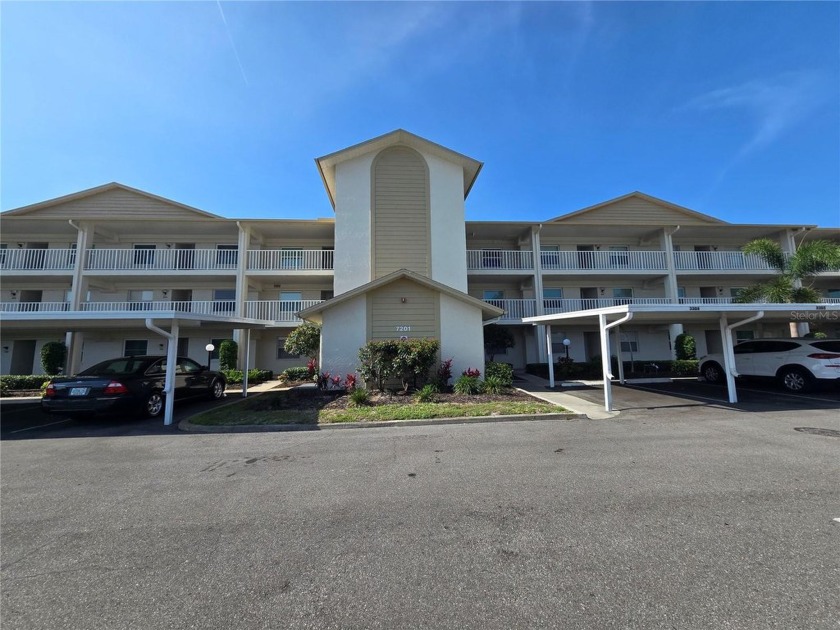 Under contract-accepting backup offers. Price Reduction!!!! This - Beach Condo for sale in Bradenton, Florida on Beachhouse.com