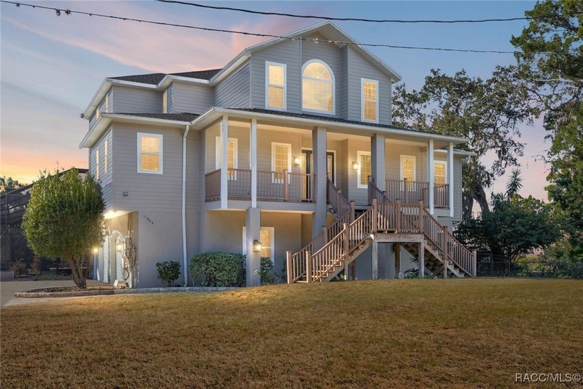 Architectural grandeur on Mason Creek. Experience the pinnacle - Beach Home for sale in Homosassa, Florida on Beachhouse.com