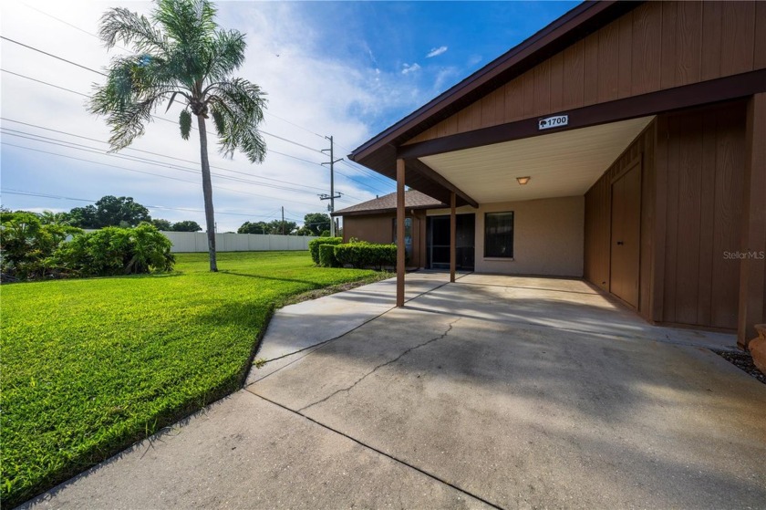 Florida living is yours with this 2 bedroom, 2 bathroom - Beach Home for sale in Nokomis, Florida on Beachhouse.com