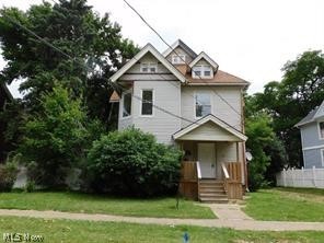 ashtabula city Multi-Family 3 Units in this grand lady-2 units - Beach Townhome/Townhouse for sale in Ashtabula, Ohio on Beachhouse.com