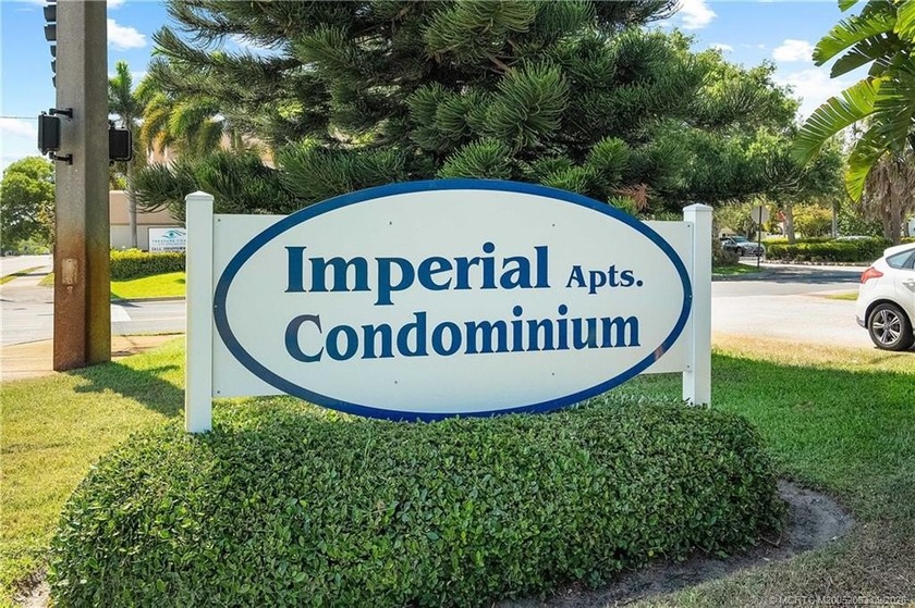 All the updates. Zero waiting. Immediate income potential! This - Beach Condo for sale in Stuart, Florida on Beachhouse.com