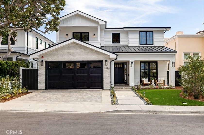 This newly constructed masterpiece in Manhattan Beach offers 6 - Beach Home for sale in Manhattan Beach, California on Beachhouse.com