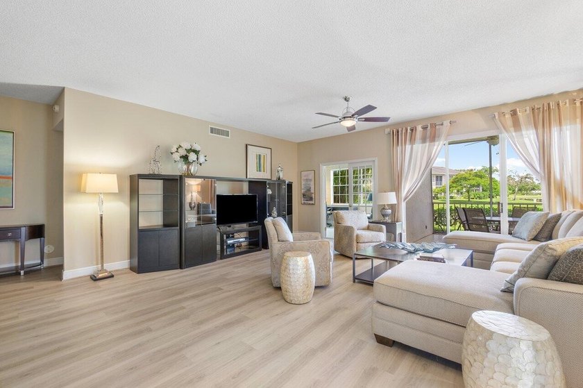 Gorgeous ground-level condo boasting picturesque panoramic lake - Beach Condo for sale in Boca Raton, Florida on Beachhouse.com