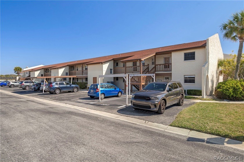 One or more photo(s) has been virtually staged. Welcome to - Beach Condo for sale in New Port Richey, Florida on Beachhouse.com