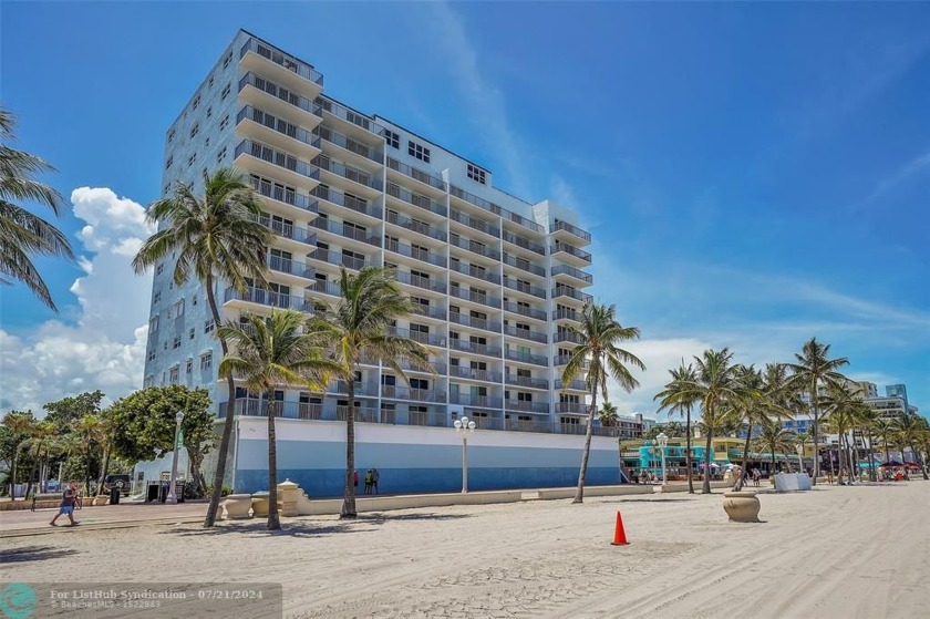 RIGHT SMACK ON THE OCEAN AND FAMOUS BROADWALK!!! YOU HAVE FRONT - Beach Condo for sale in Hollywood, Florida on Beachhouse.com