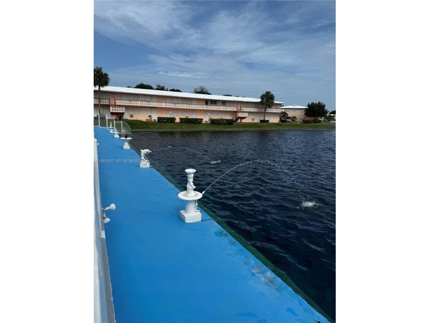 nice condo all renovated  ,new appliances ,new furniture all - Beach Condo for sale in Hallandale Beach, Florida on Beachhouse.com