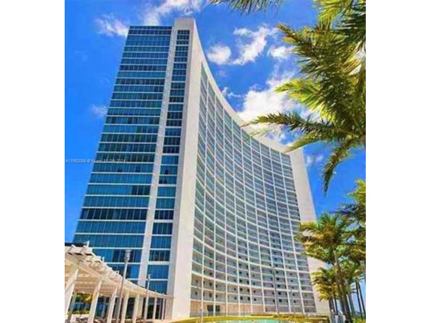 WATER VIEWS AND ONE OF A KIND UPGRADED UNIT. KITCHEN W/STAINLESS - Beach Condo for sale in Miami, Florida on Beachhouse.com