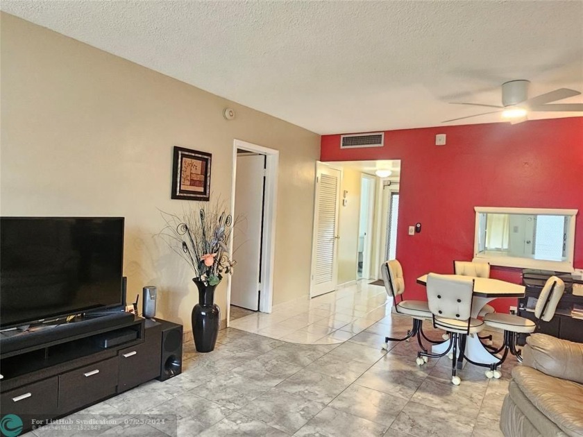 REDUCED TO SELL!! DO NOT MISS OUT! DESIRABLE COMMUNITY IN - Beach Condo for sale in Hallandale Beach, Florida on Beachhouse.com