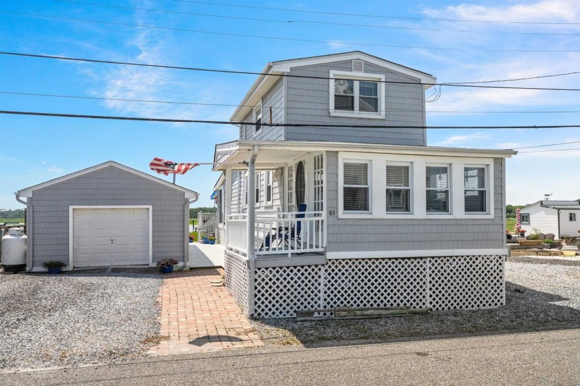 Bayfront Retreat at Benny's Landing. Perched at the end of a - Beach Home for sale in Cape May Court House, New Jersey on Beachhouse.com