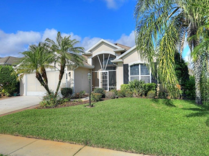 3BR/2BATH/2CAR on the golf course! Great Opportunity to own in - Beach Home for sale in Sebastian, Florida on Beachhouse.com
