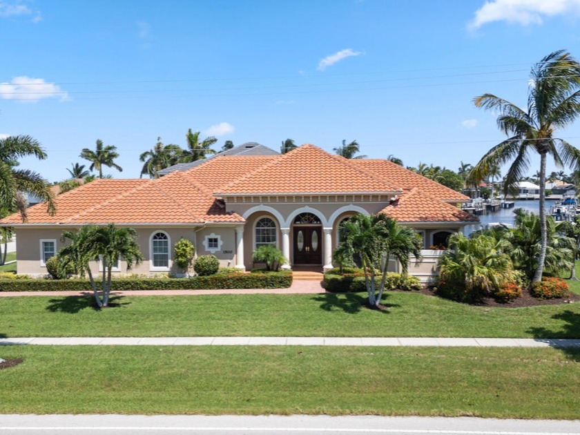 This furnished indirect access waterfront home is located on a - Beach Home for sale in Marco Island, Florida on Beachhouse.com