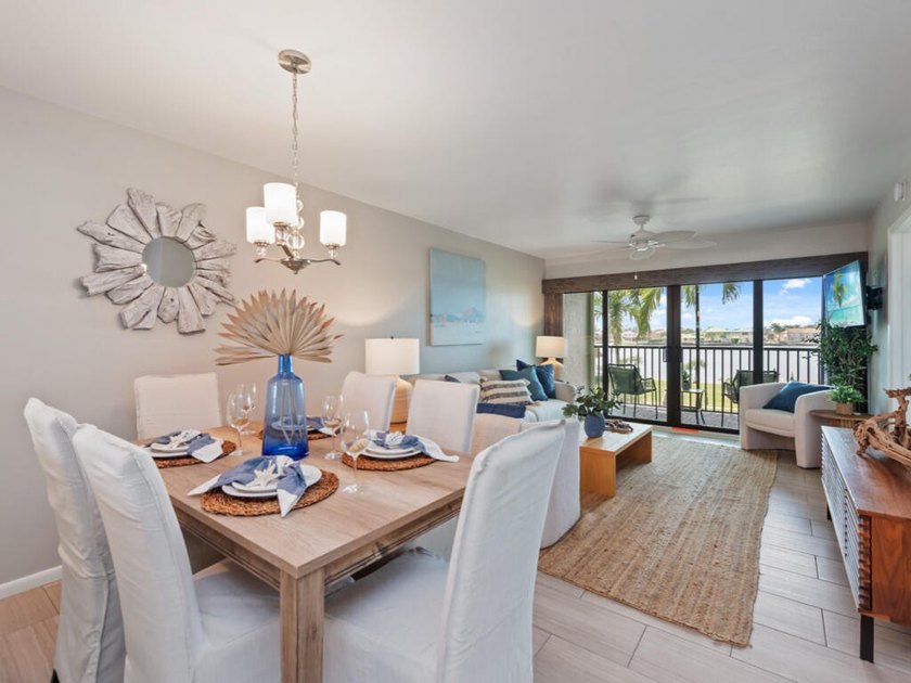 Gorgeous 2 bedroom, 2 bath residence with outstanding bay views! - Beach Condo for sale in Marco Island, Florida on Beachhouse.com