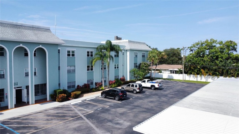 The best deal in Belleair! Situated at the end of the building - Beach Condo for sale in Belleair Beach, Florida on Beachhouse.com