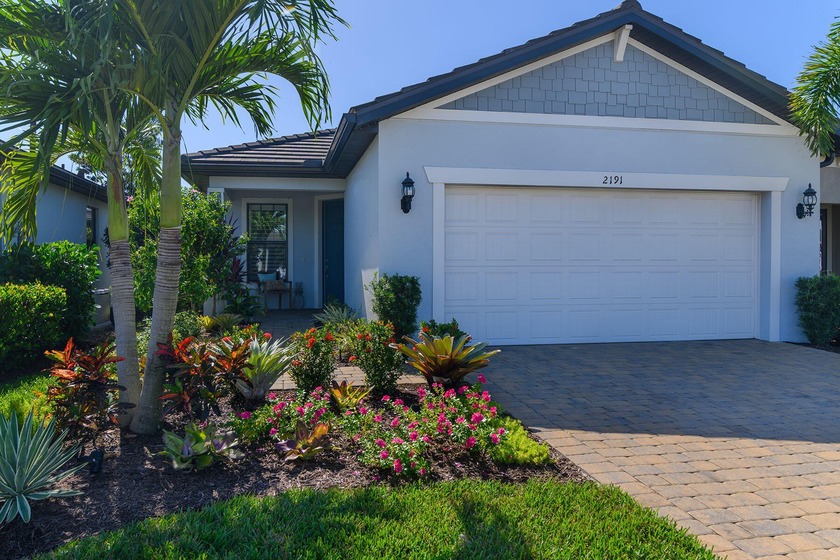 Discover the perfect blend of comfort, location, and value. This - Beach Home for sale in Naples, Florida on Beachhouse.com