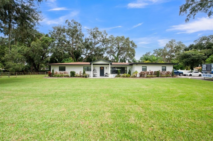 Location, Location, Location! This meticulously maintained - Beach Home for sale in Tampa, Florida on Beachhouse.com