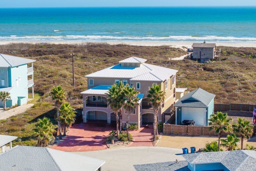 Outstanding Gulf views will amaze you from this 3 story home - Beach Home for sale in Port Aransas, Texas on Beachhouse.com