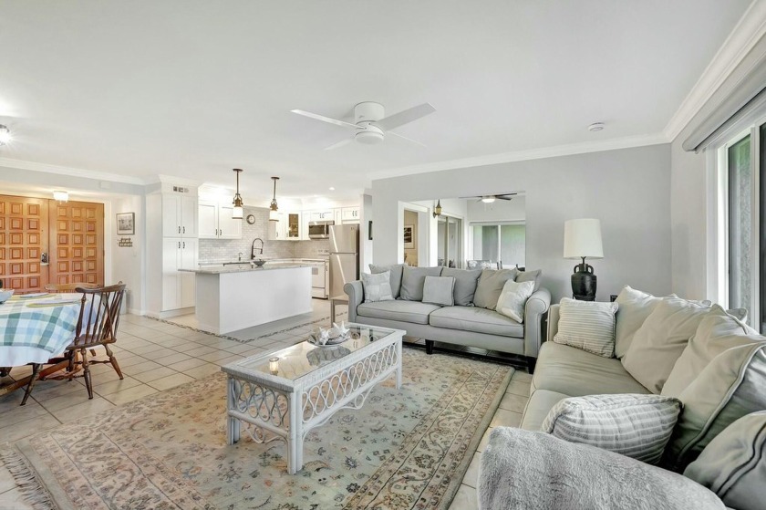 Be on vacation everyday!! This beautiful 2/2 condo in the - Beach Condo for sale in Stuart, Florida on Beachhouse.com