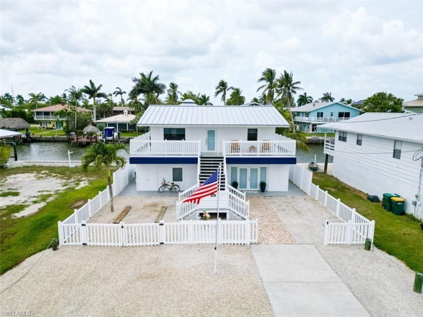 Boater's Paradise! Welcome to a truly one-of-a-kind waterfront - Beach Home for sale in Goodland, Florida on Beachhouse.com