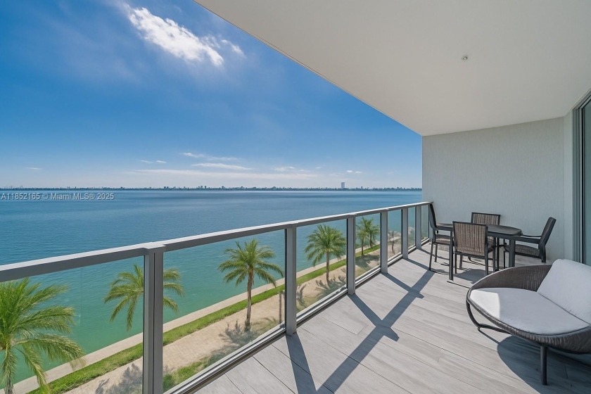 Experience breathtaking Biscayne Bay views from this 2 bed + den - Beach Condo for sale in Miami, Florida on Beachhouse.com