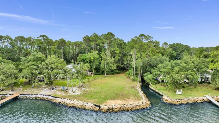 Come see the Narrow Way on the Bay and you'll discover your - Beach Lot for sale in Gulf Breeze, Florida on Beachhouse.com