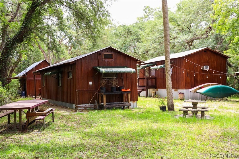 Escape to your own retreat of Old Florida with this rare - Beach Home for sale in Morriston, Florida on Beachhouse.com