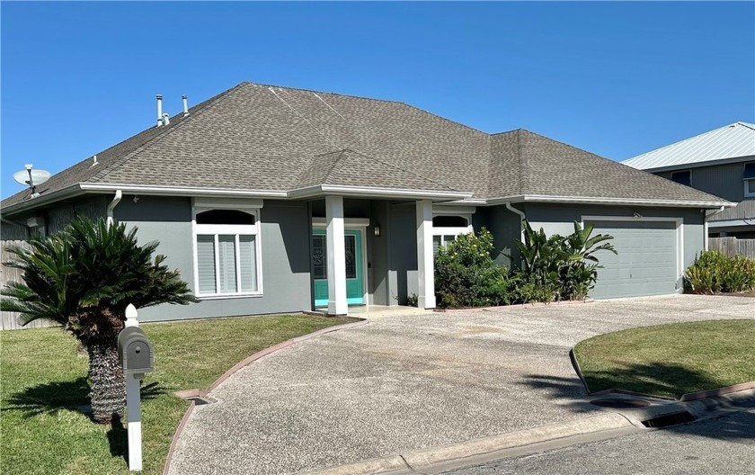 Your Coastal Dream Home is calling! Time to come see this - Beach Home for sale in Rockport, Texas on Beachhouse.com