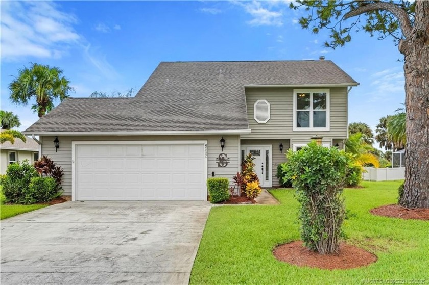 This beautifully maintained home is perfect for the golf lover - Beach Home for sale in Fort Pierce, Florida on Beachhouse.com