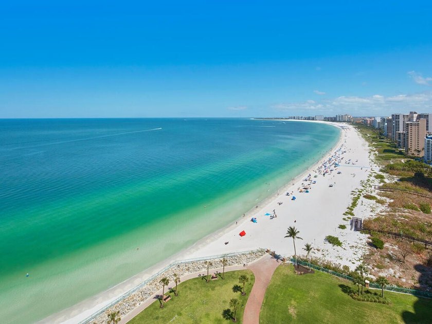 Exceptional views of the entire pristine white sand beach and - Beach Condo for sale in Marco Island, Florida on Beachhouse.com