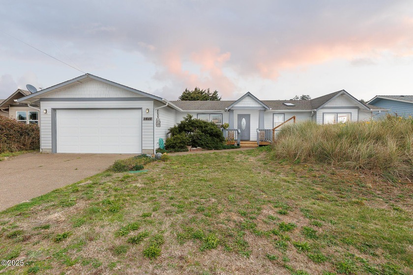 Just blocks from the BEACH and Bayshore Clubhouse, this - Beach Home for sale in Waldport, Oregon on Beachhouse.com
