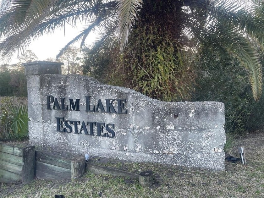 Wonderful lot in established neighborhood. Almost 1/4 acre - Beach Lot for sale in Brunswick, Georgia on Beachhouse.com