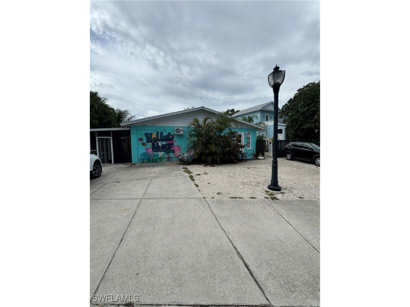 Holland House - A Lucrative Lakeside Vacation Resort in Naples - Beach Lot for sale in Naples, Florida on Beachhouse.com