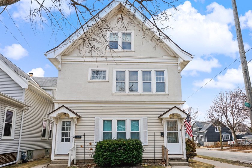 This 3-unit property with long-term month-to-month tenants - Beach Lot for sale in Milwaukee, Wisconsin on Beachhouse.com