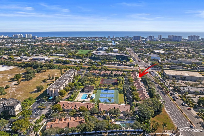 ABSOLUTELY GORGEOUS VILLA | PRIME EAST BOCA RATON LOCATION | - Beach Home for sale in Boca Raton, Florida on Beachhouse.com