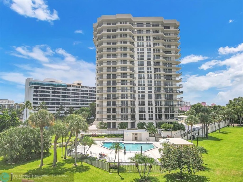 Discover luxury living with breathtaking views of Lake Boca upon - Beach Condo for sale in Boca Raton, Florida on Beachhouse.com