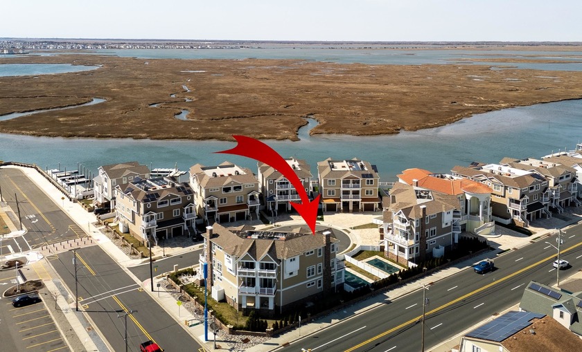 For those unwilling to compromise: 3,100 square feet of luxury - Beach Townhome/Townhouse for sale in North Wildwood, New Jersey on Beachhouse.com