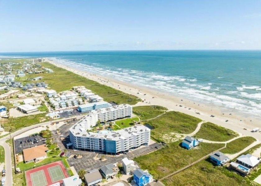 Awesome unobstructed beach views of the Gulf of Mexico from this - Beach Condo for sale in Port Aransas, Texas on Beachhouse.com