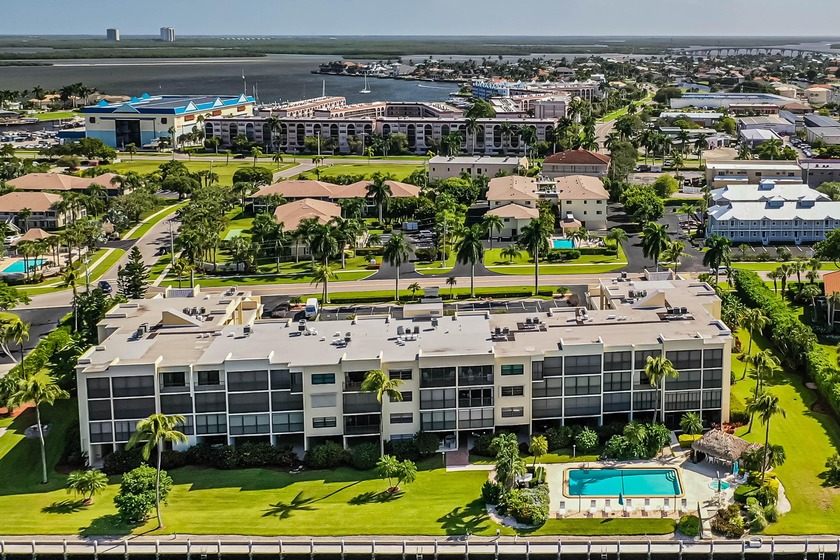 Step into your own slice of paradise with gorgeous views of - Beach Condo for sale in Marco Island, Florida on Beachhouse.com
