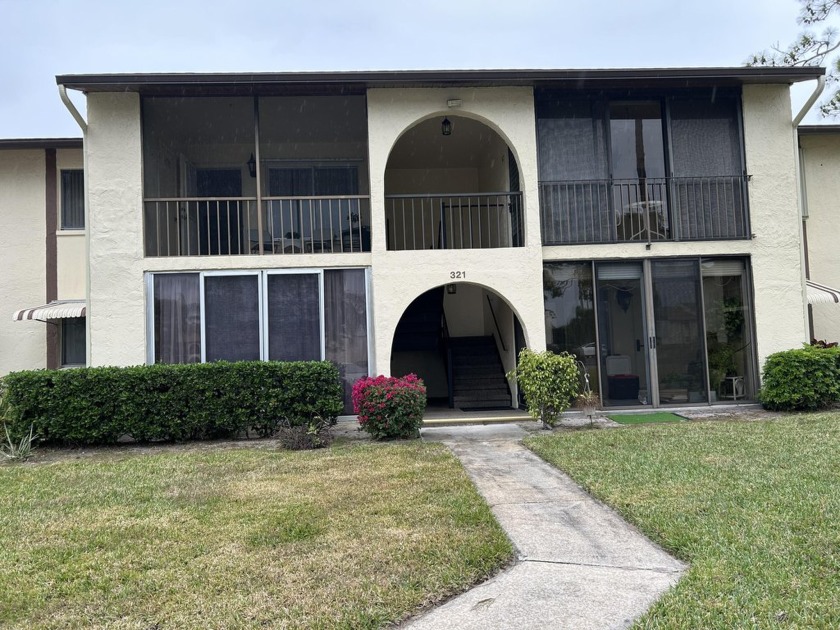 Lovely 2 bedroom, 2 bath condo overlooking the lake. Tastefully - Beach Condo for sale in Greenacres, Florida on Beachhouse.com