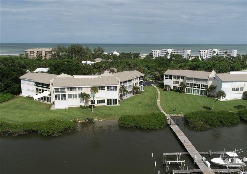 Gorgeous wide water views from this 3rd floor penthouse condo - Beach Condo for sale in Stuart, Florida on Beachhouse.com