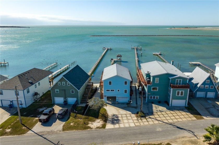 Casa Playa: A Waterfront Gem in Ingleside on the Bay TX.
Welcome - Beach Home for sale in Ingleside, Texas on Beachhouse.com