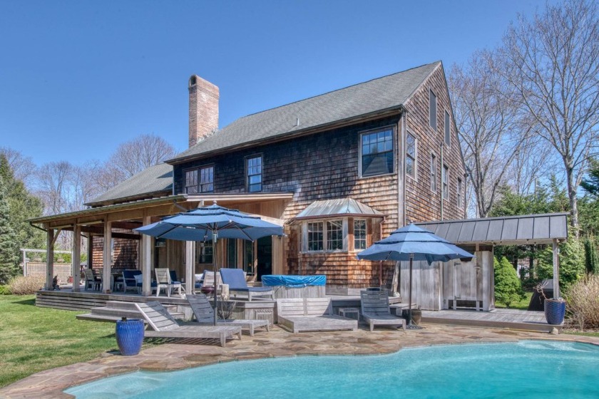 &quot;Near North Haven&quot; and squarely just off the circle - Beach Home for sale in Sag Harbor, New York on Beachhouse.com