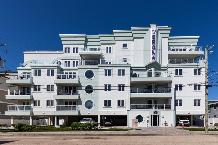 ** OPEN HOUSE SATURDAY, 11/29 FROM 12 NOON - 2PM! ** BEACH BLOCK - Beach Condo for sale in Wildwood Crest, New Jersey on Beachhouse.com