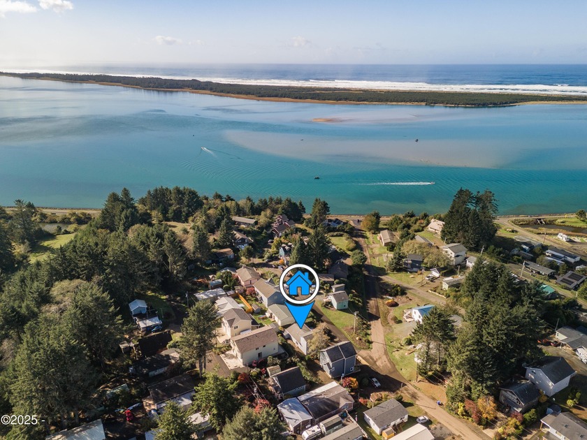 This charming three bedroom, 2 bathroom with large deck and a - Beach Home for sale in Netarts, Oregon on Beachhouse.com