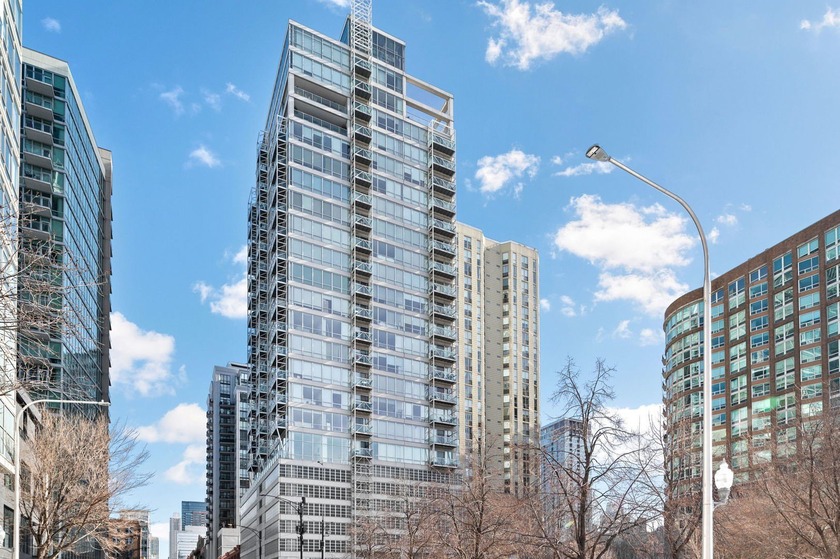 ***MULTIPLE OFFERS RECEIVED.*** Perched high in Lucien - Beach Condo for sale in Chicago, Illinois on Beachhouse.com