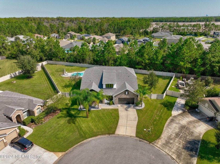 Don't miss seeing this one! Welcome to your pool home with one - Beach Home for sale in St Augustine, Florida on Beachhouse.com