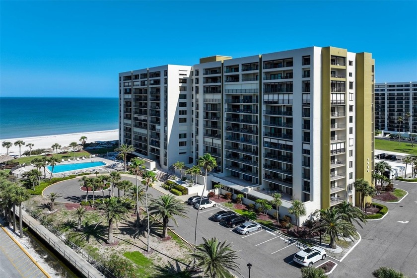 Relax and unwind with mesmerizing Gulf views and fresh sea - Beach Condo for sale in Clearwater Beach, Florida on Beachhouse.com