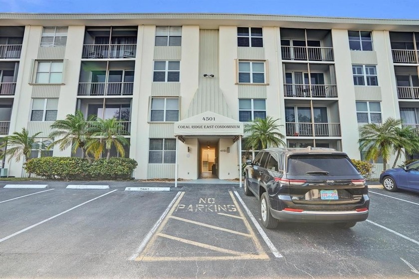Great location in desirable Coral Ridge.  Least expensive 2/2 - Beach Condo for sale in Fort Lauderdale, Florida on Beachhouse.com