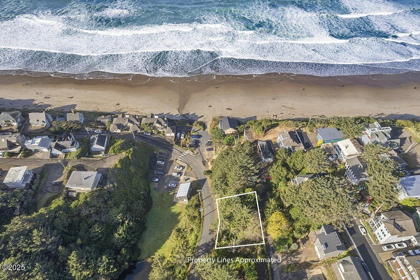 This property is a great opportunity to build your dream coastal - Beach Lot for sale in Lincoln City, Oregon on Beachhouse.com