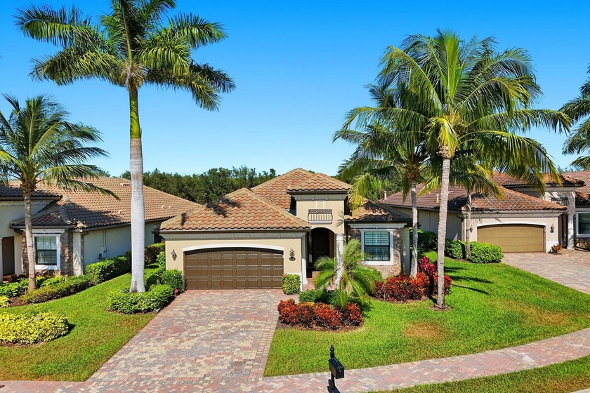 Beautiful Updated Home with Exceptional Views in Millbrook of - Beach Home for sale in Naples, Florida on Beachhouse.com