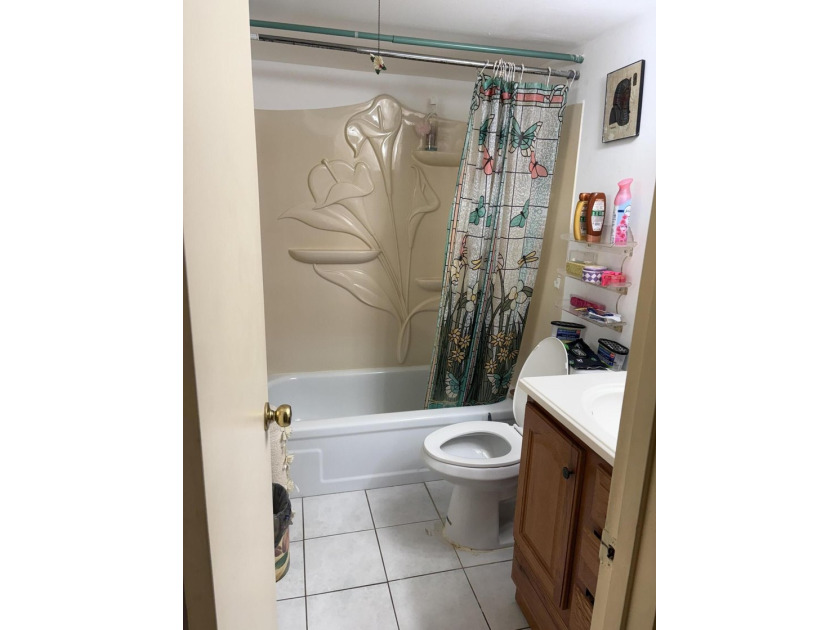 Fabulous opportunity to own a firstfloor unit with a lovely lake - Beach Condo for sale in West Palm Beach, Florida on Beachhouse.com